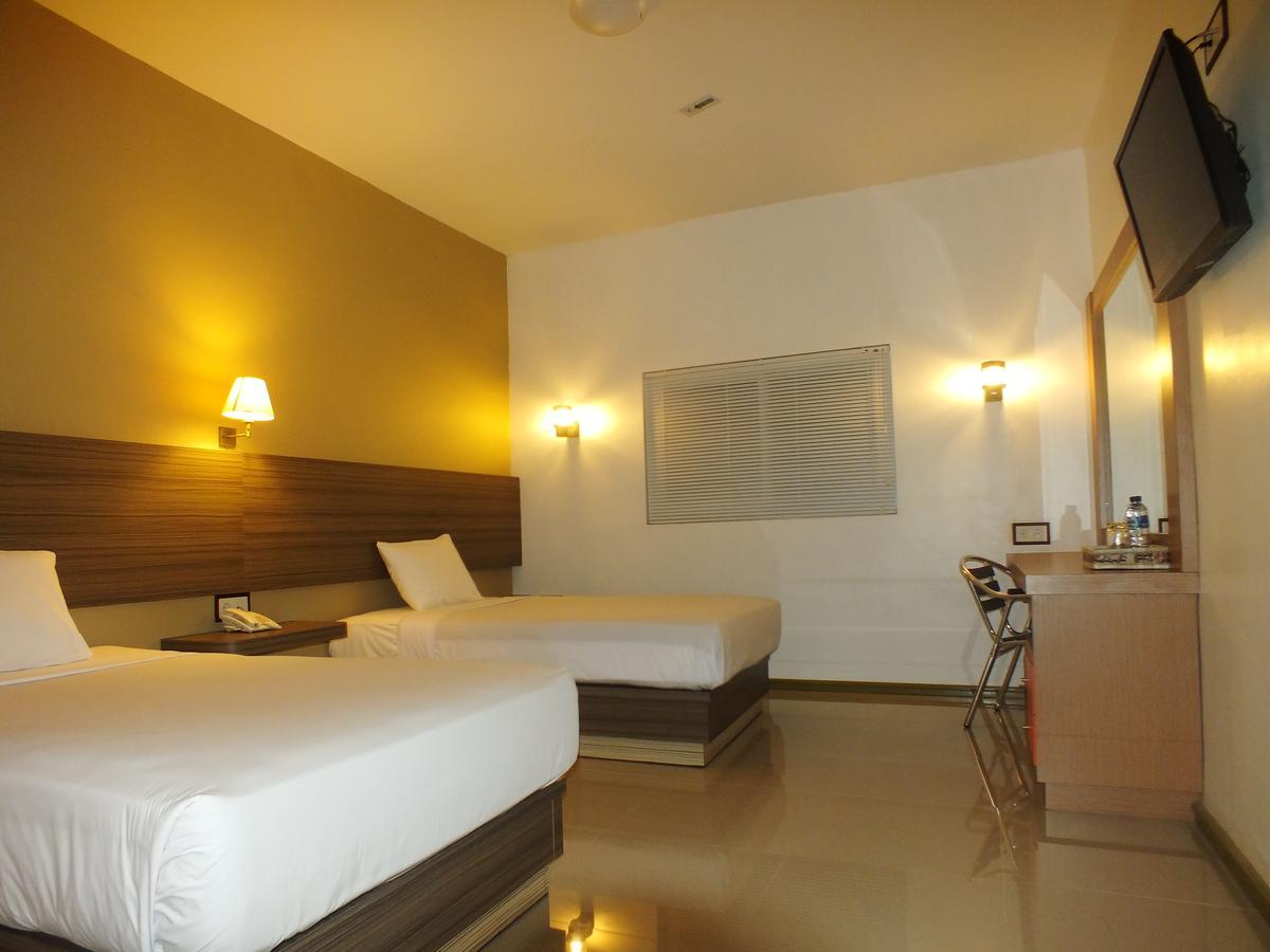 Hotel Zamrud Malioboro Yogyakarta Exteriér fotografie